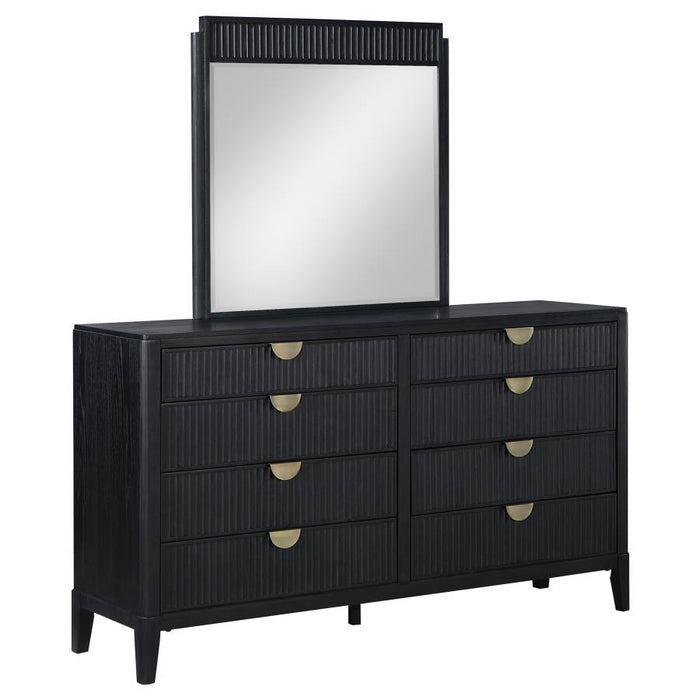 Brookmead - 8-Drawer Dresser