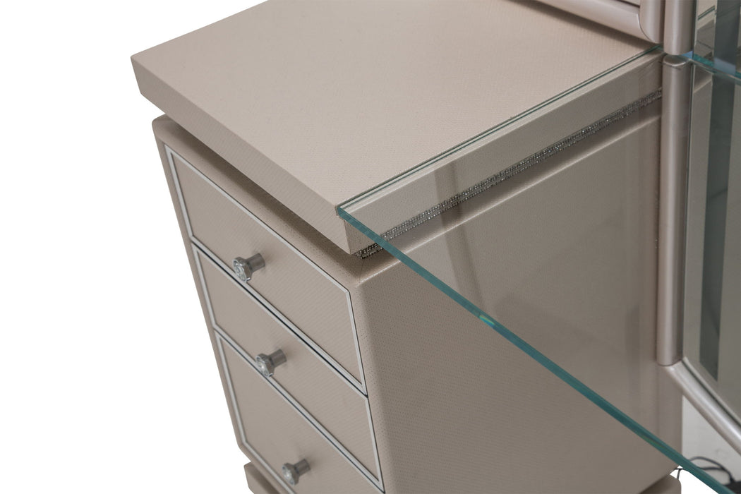 Glimmering Heights - Upholstered Vanity - Ivory