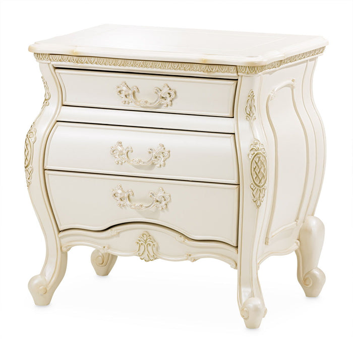 Lavelle - Nightstand - Classic Pearl