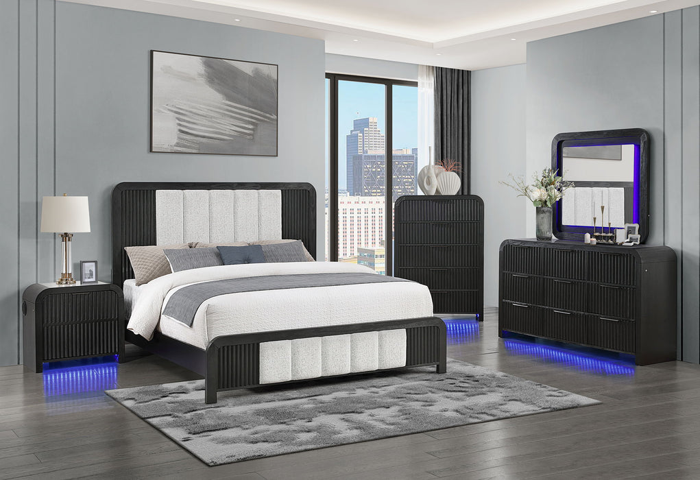 Beckett - 5 Piece King Bedroom Set - Black