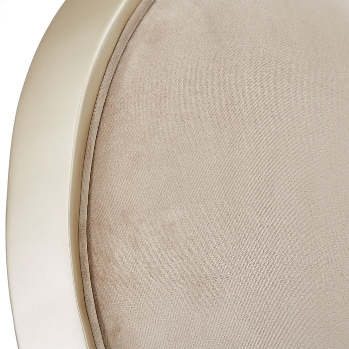 Villa Cherie - Channel Tufted Bed