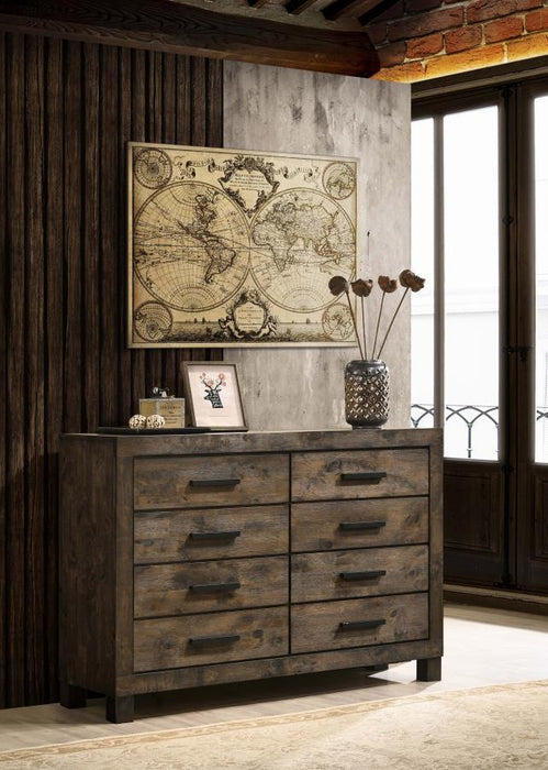 Woodmont - 8-Drawer Dresser