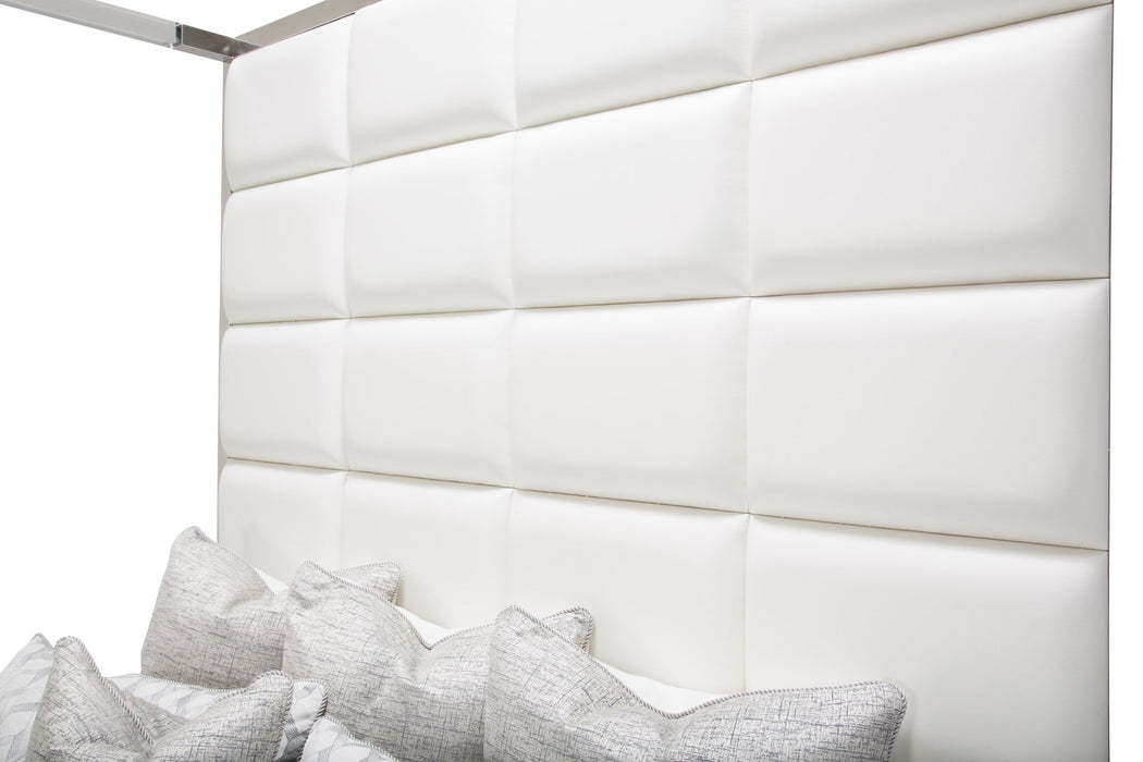 State St. - Canopy Bed