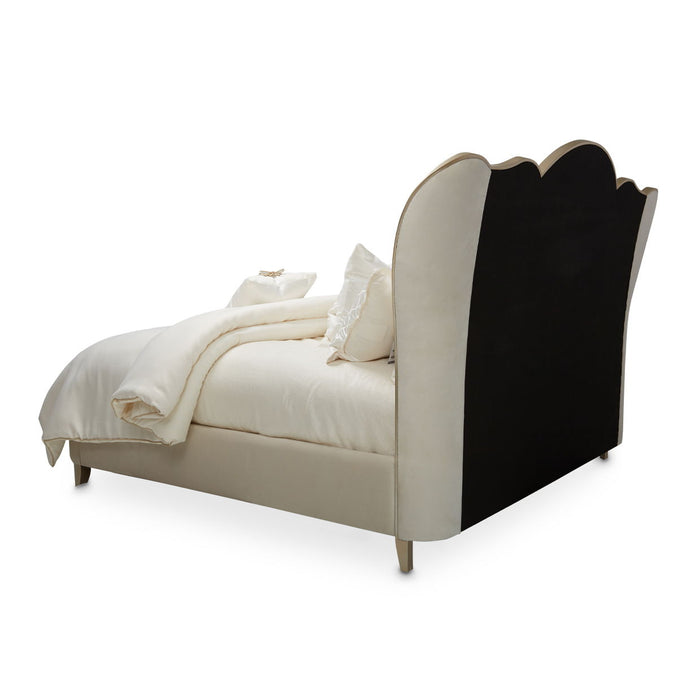 Villa Cherie - Channel Tufted Bed - Caramel