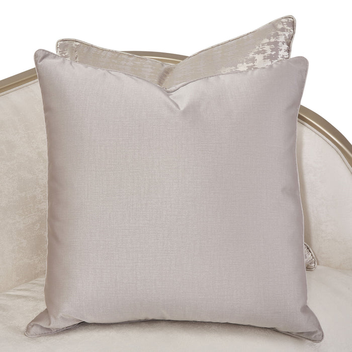 Malibu Crest - Loveseat - Cloud White / Chardonnay