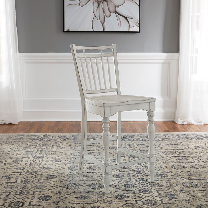 Magnolia Manor - Spindle Back Chair