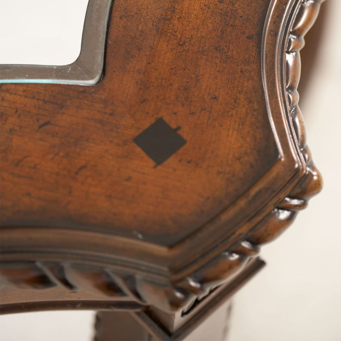 Windsor Court - Table