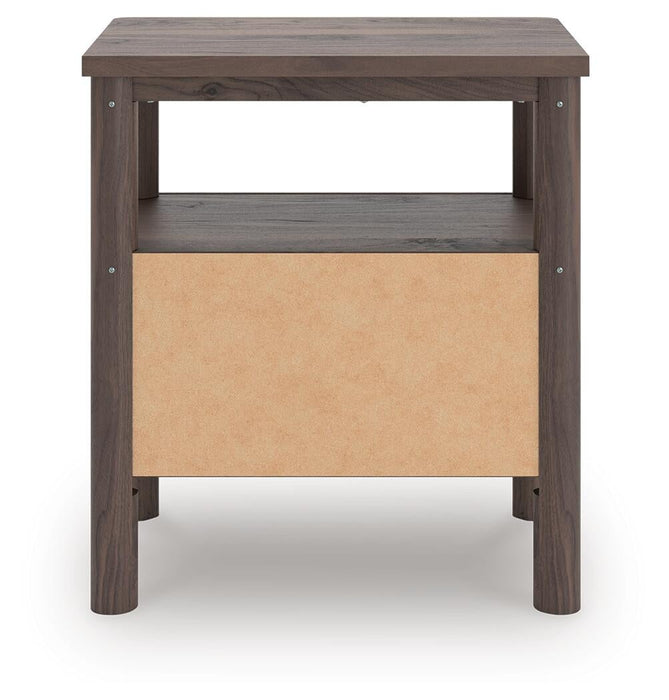 Pamytta King Upholstered Panel Bed, Dresser, Mirror and Nightstand
