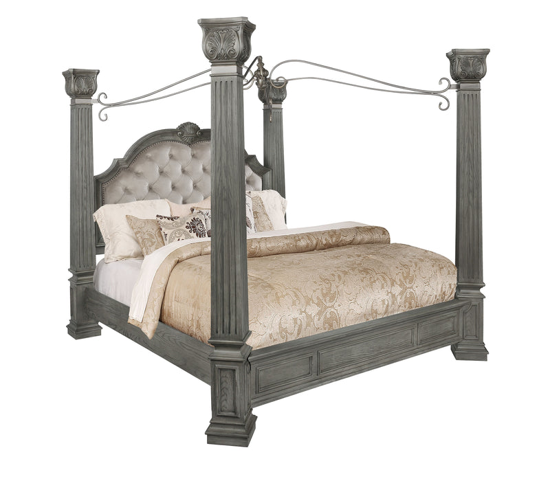 B01550 - Canopy Bed
